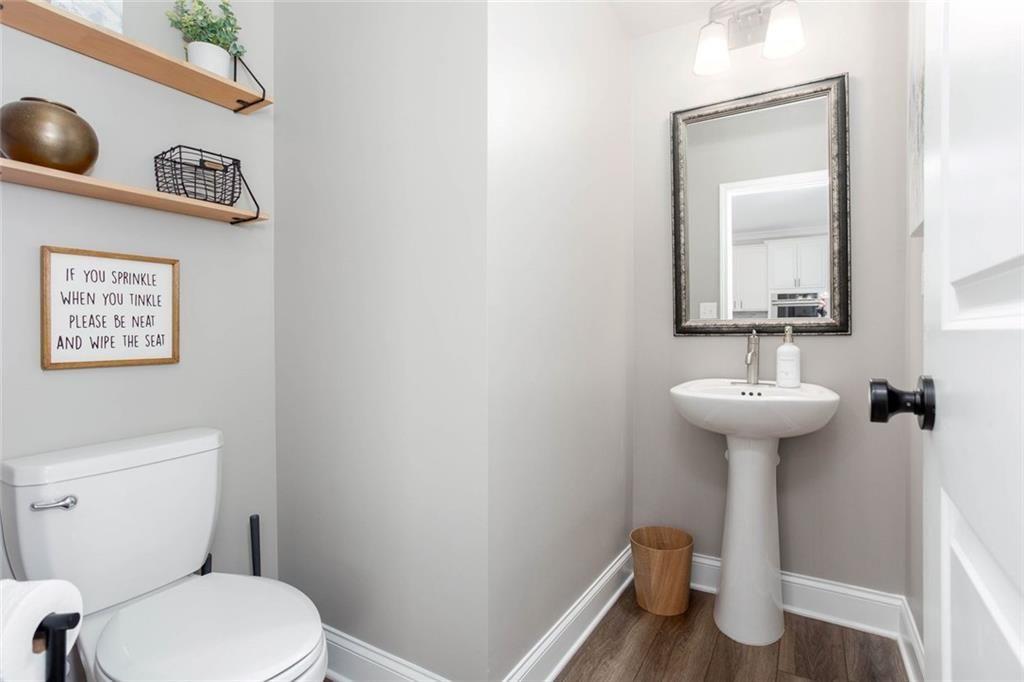 504 Mansell Street Property Photo 13