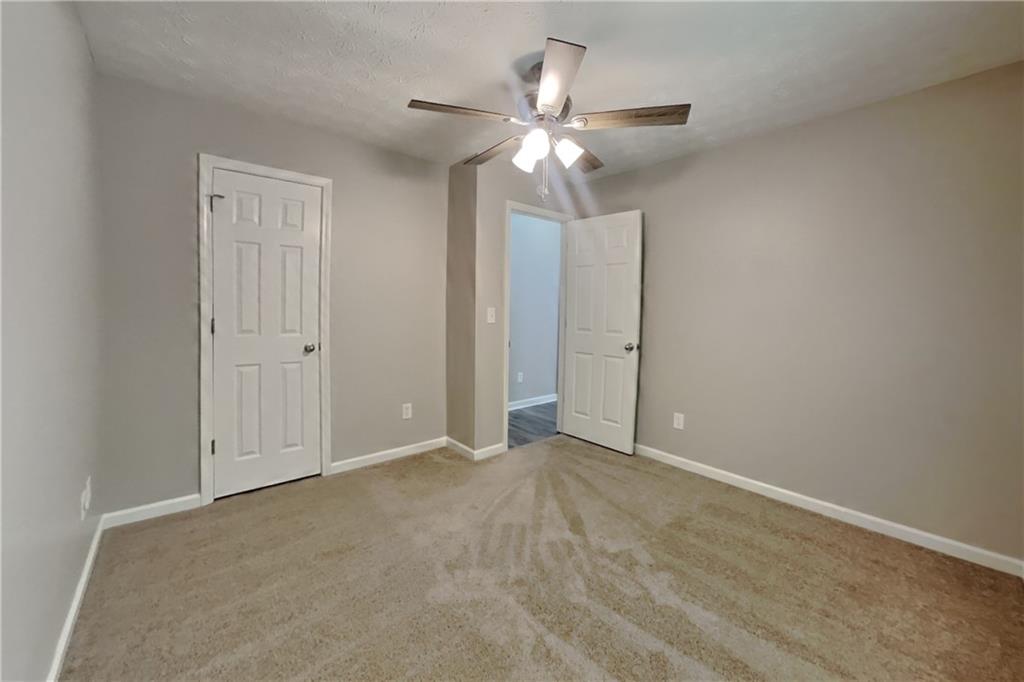 2048 Glen Hope Trace Property Photo 13