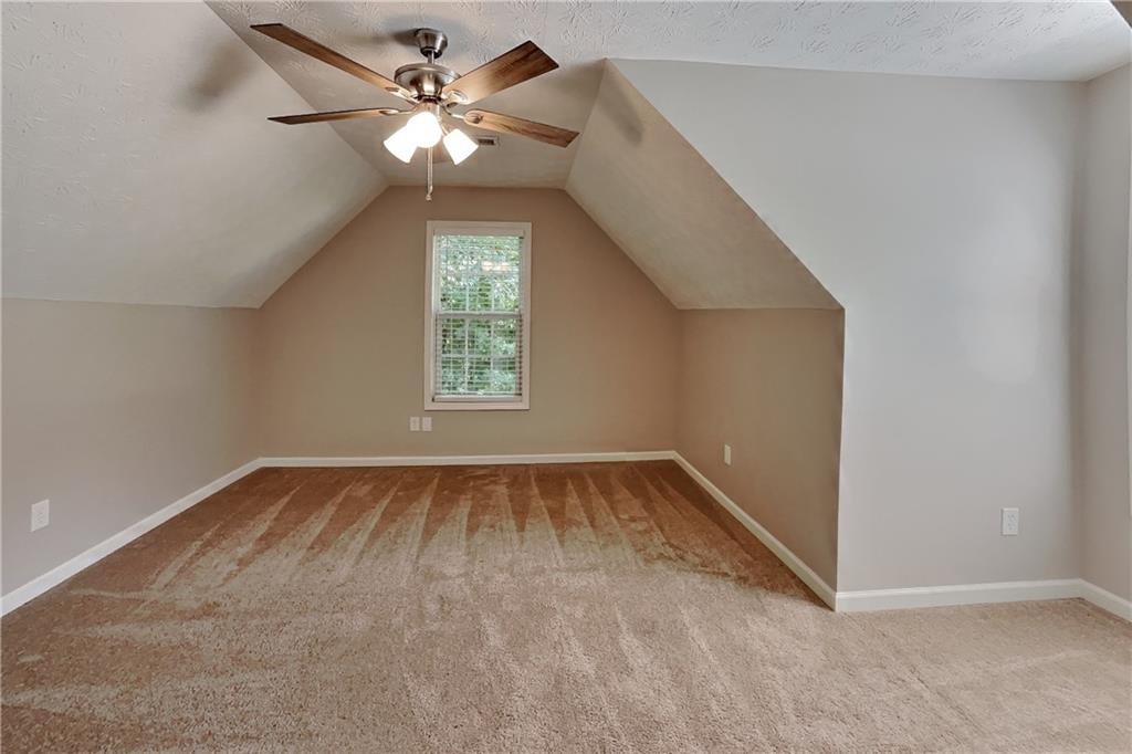 2048 Glen Hope Trace Property Photo 15