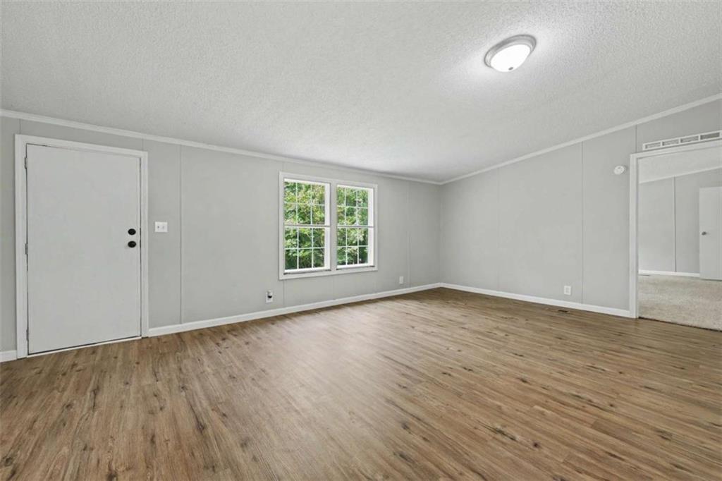 218 Hightower Trail Property Photo 2