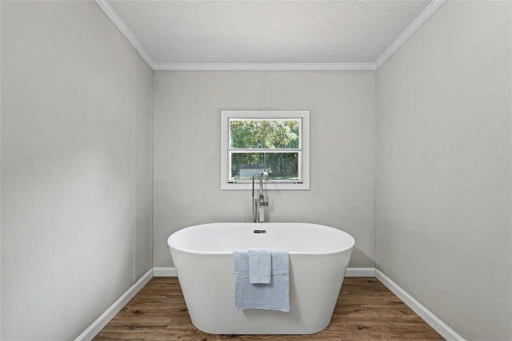 218 Hightower Trail Property Photo 10