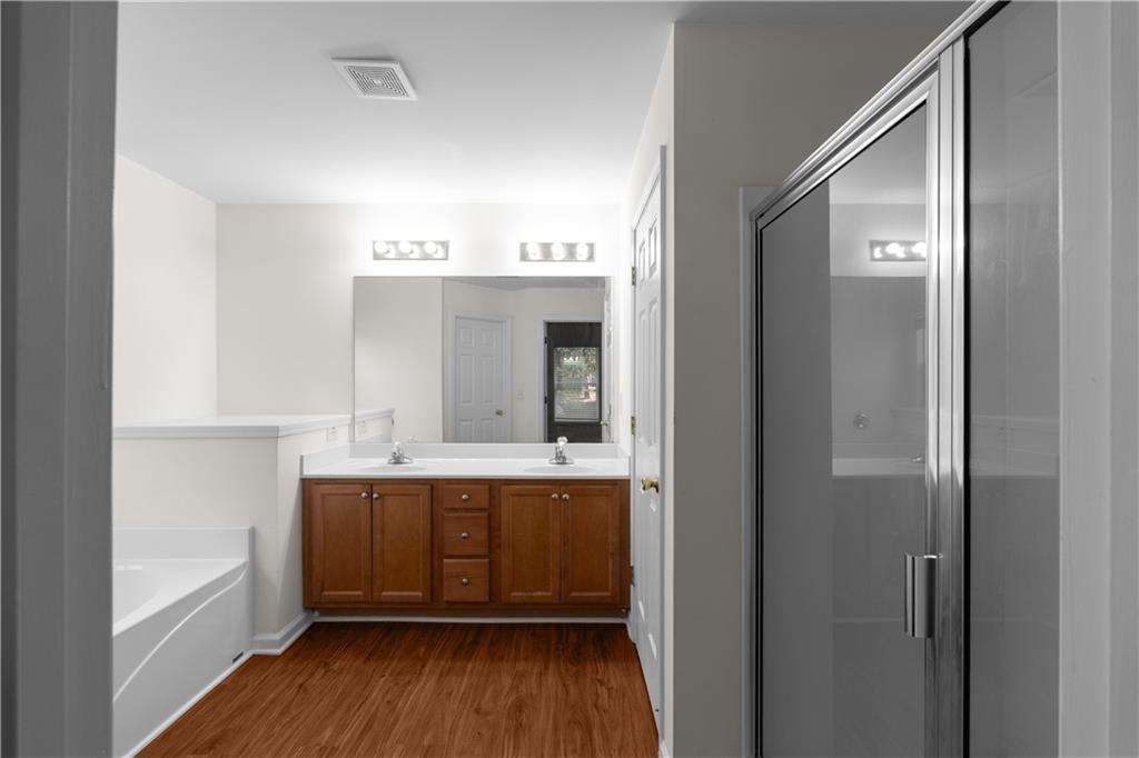 3127 Wyesham Circle Property Photo 31