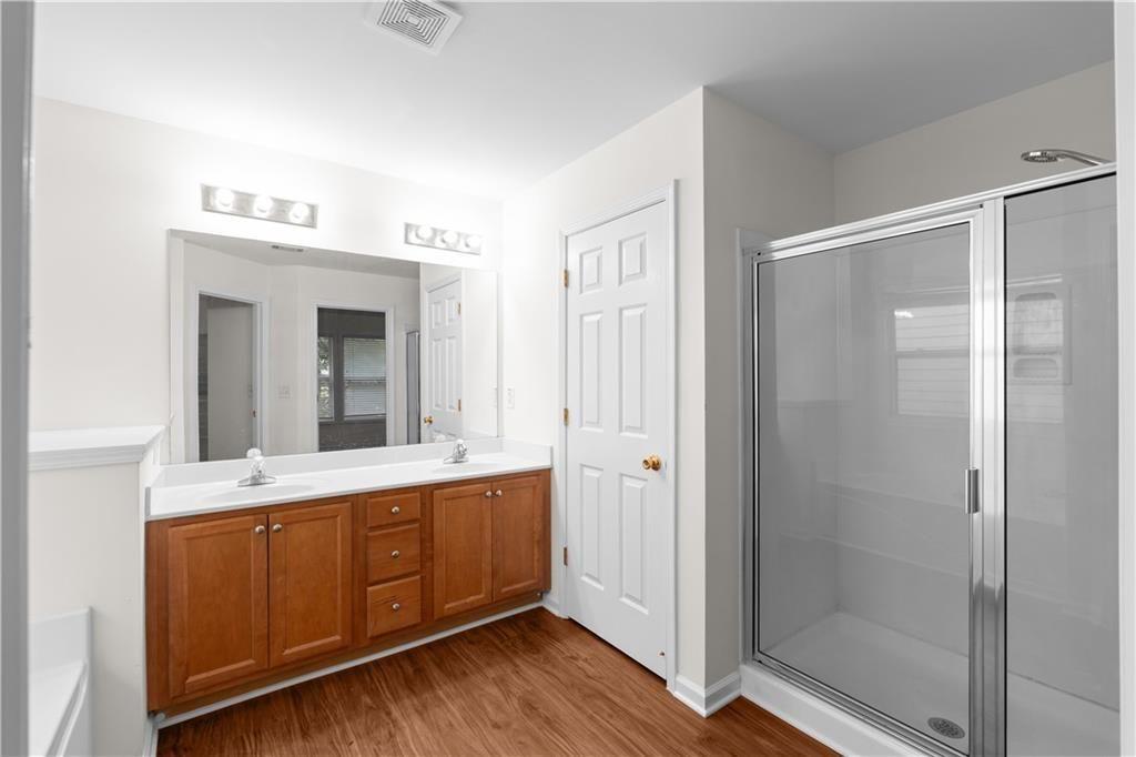 3127 Wyesham Circle Property Photo 33