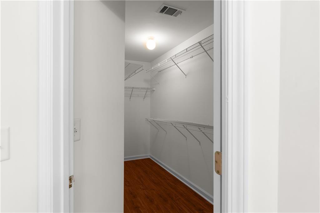 3127 Wyesham Circle Property Photo 34