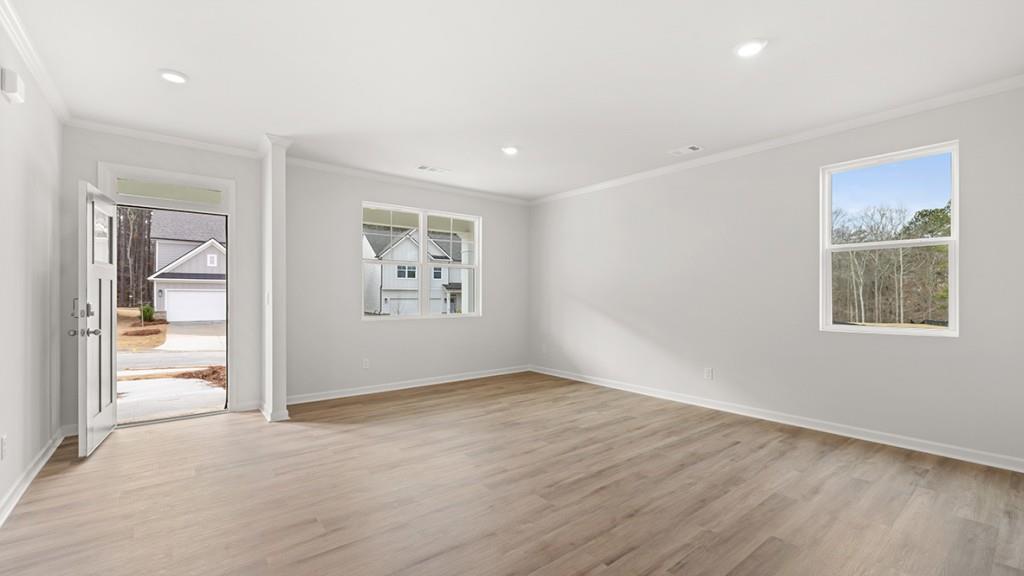 471 Hampton Terrace Property Photo 2