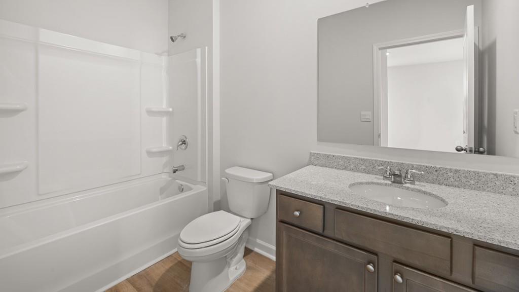 471 Hampton Terrace Property Photo 18