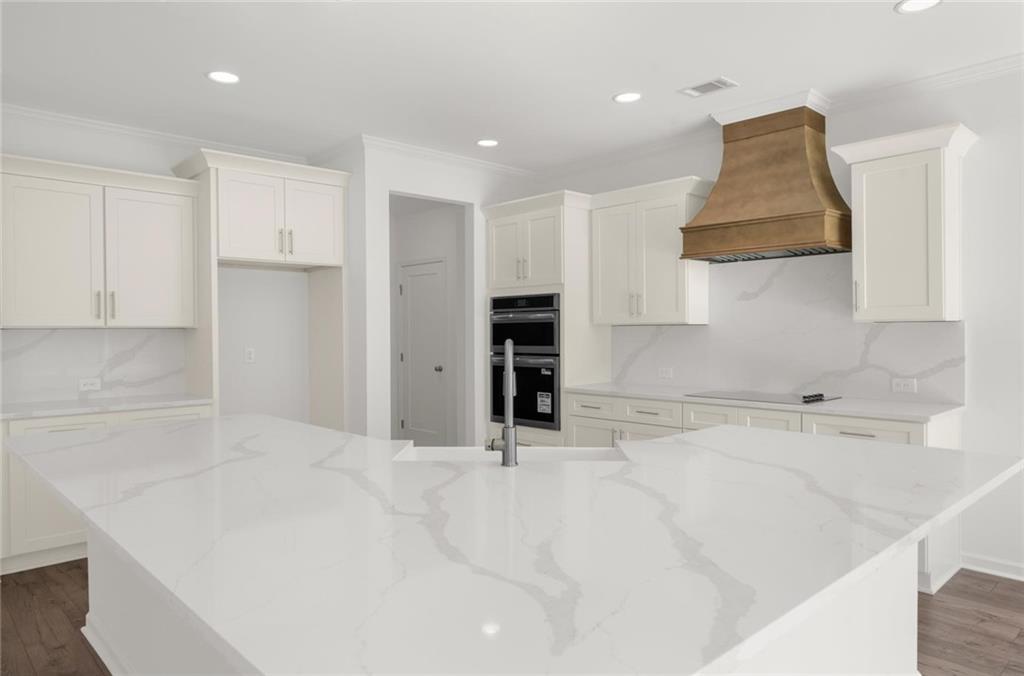 5320 Noah Road Property Photo 14