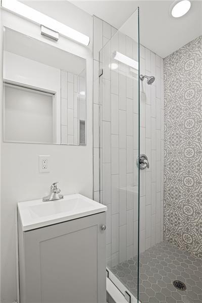 1993 Penelope Street Nw Property Photo 27