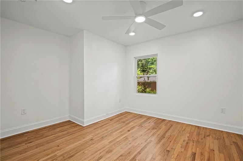 1993 Penelope Street Nw Property Photo 28