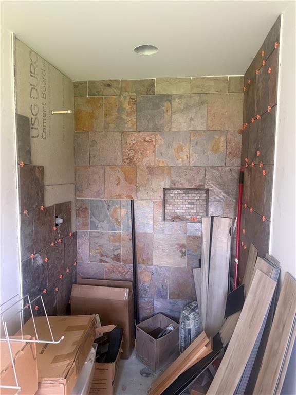 142 Scott Road Property Photo 18