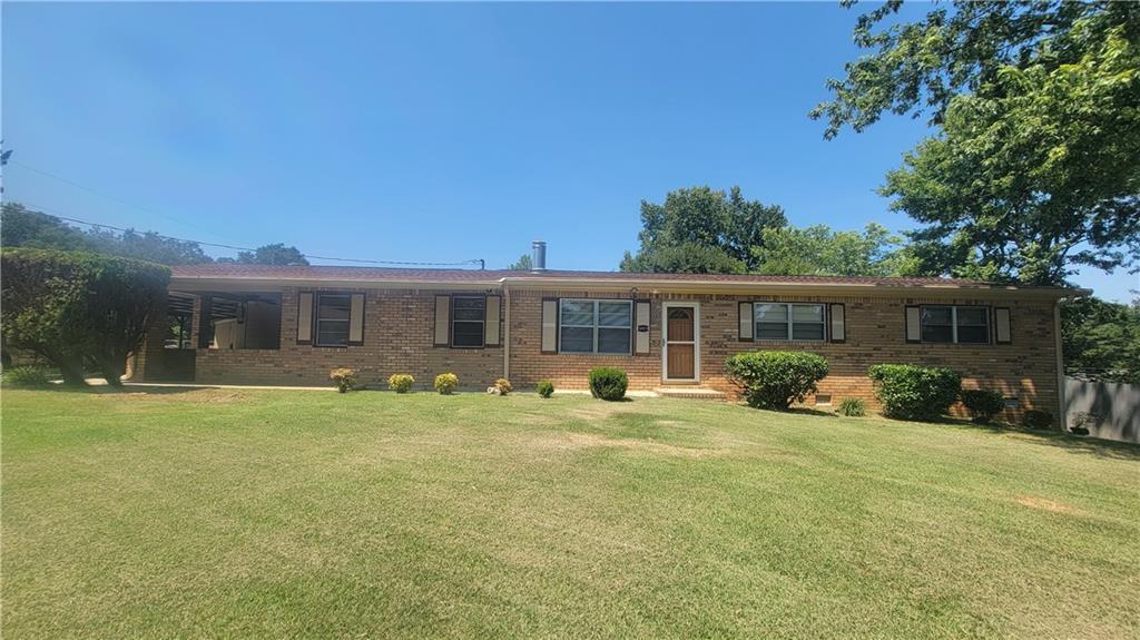 5921 John Street Property Photo 1