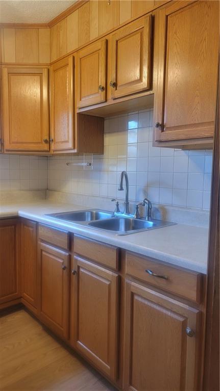 5921 John Street Property Photo 4
