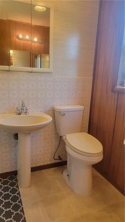 5921 John Street Property Photo 22