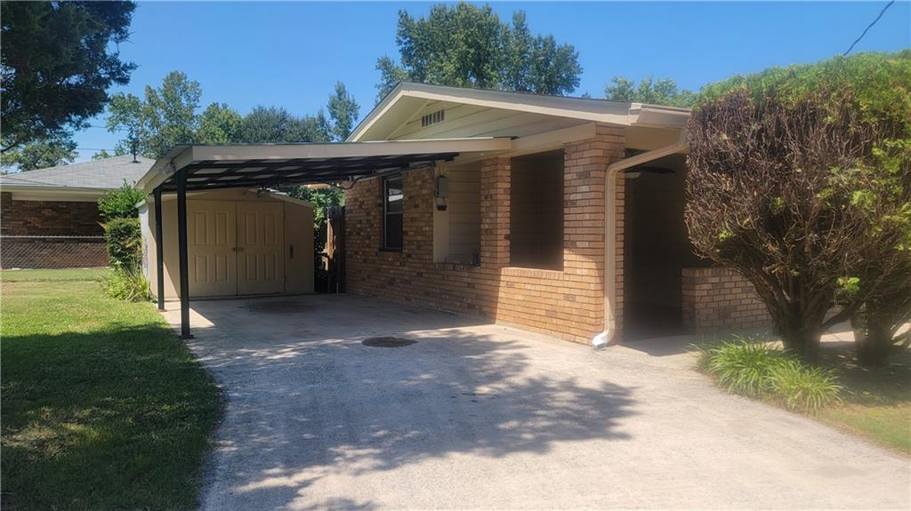 5921 John Street Property Photo 46