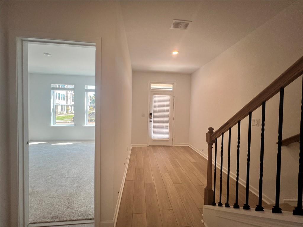 606 Alder Creek Way Property Photo 3