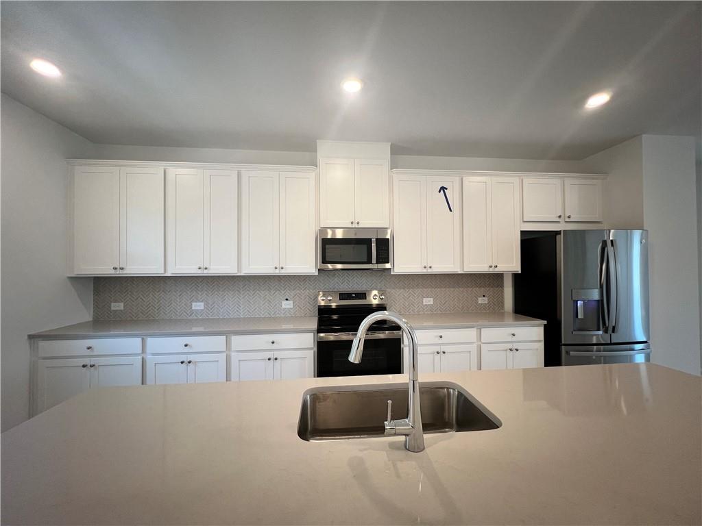 606 Alder Creek Way Property Photo 8