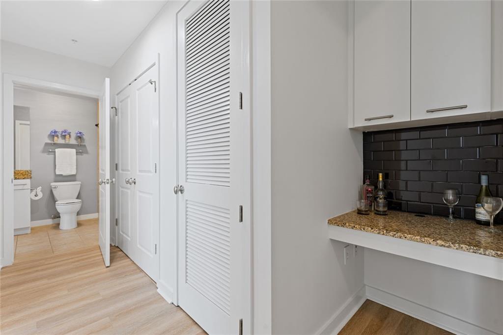 3300 Windy Ridge Parkway Se Unit 1005 Property Photo 4