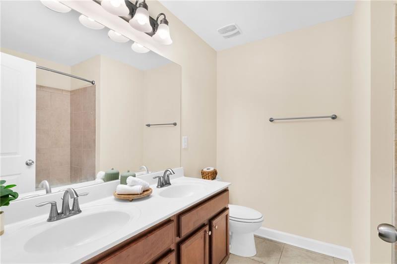 526 Rokeby Drive Property Photo 23