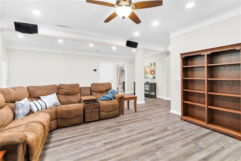 526 Rokeby Drive Property Photo 31
