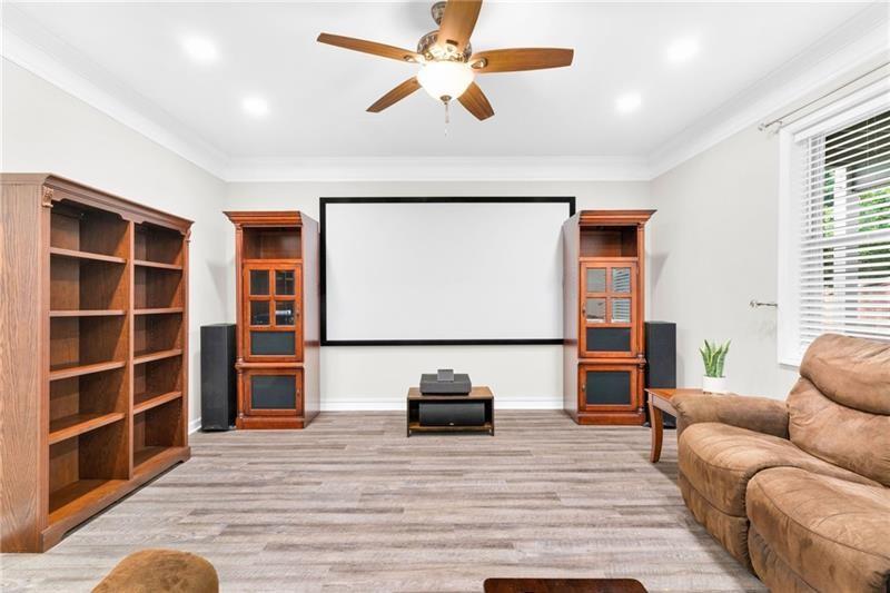 526 Rokeby Drive Property Photo 32