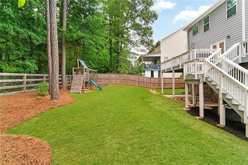 526 Rokeby Drive Property Photo 38