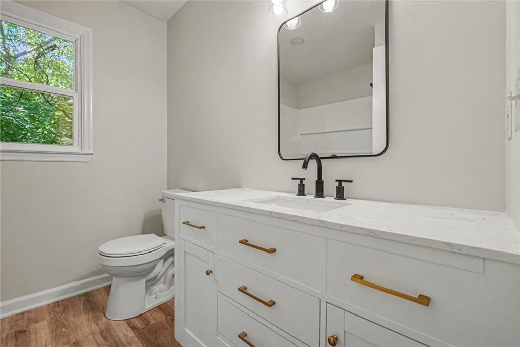 7825256 Property Photo 12