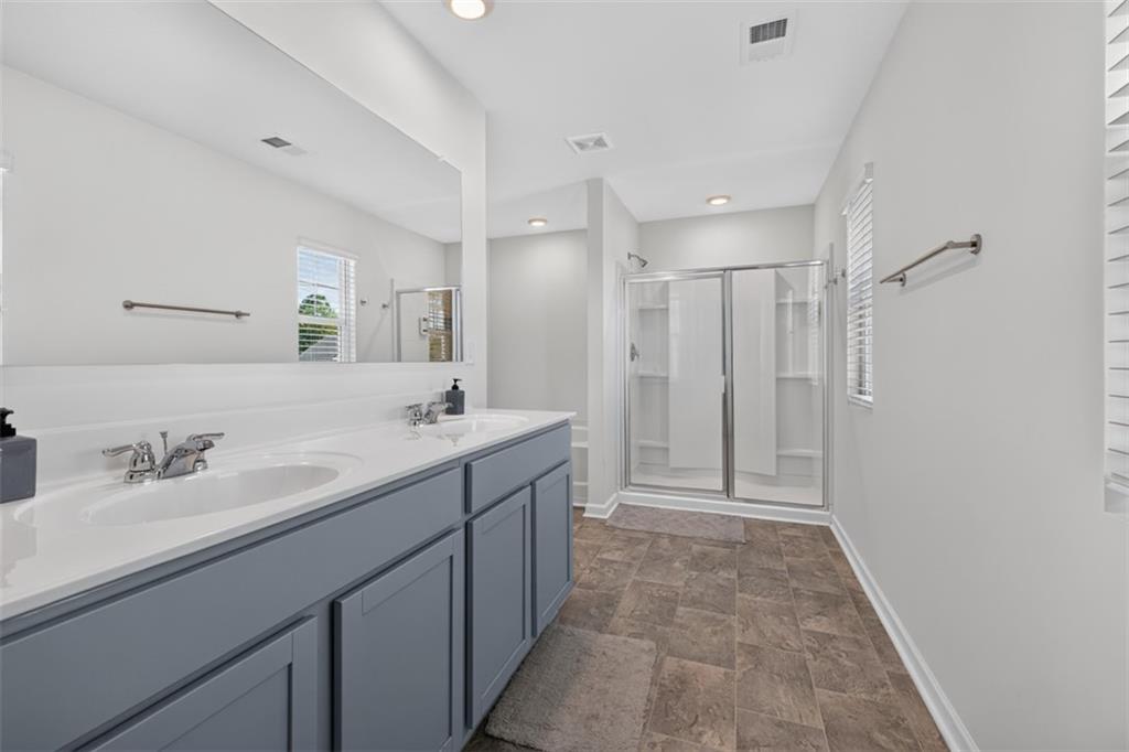 120 Champlain Road Property Photo 31