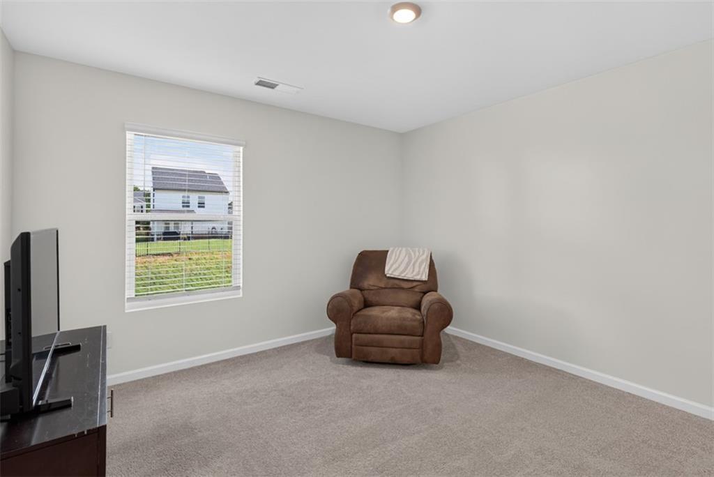 120 Champlain Road Property Photo 34