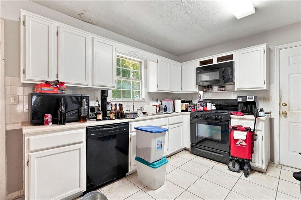 2152 Red Rose Lane Property Photo 8