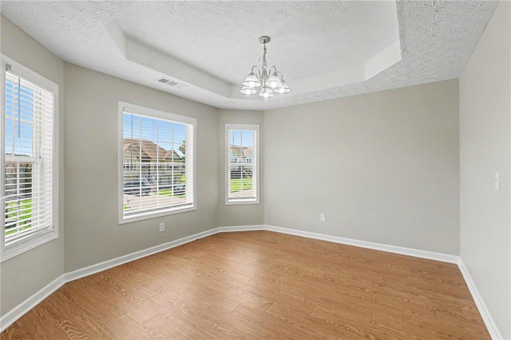 51 Wayne Meadows Court Property Photo 4