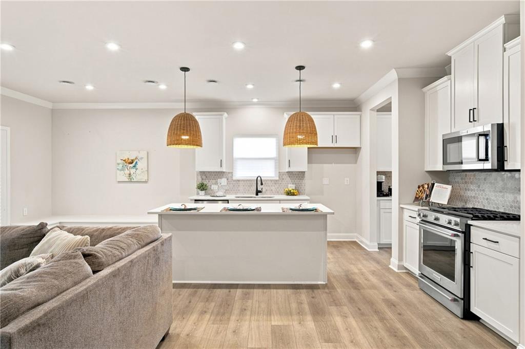 136 Ledgemont Way Property Photo 20