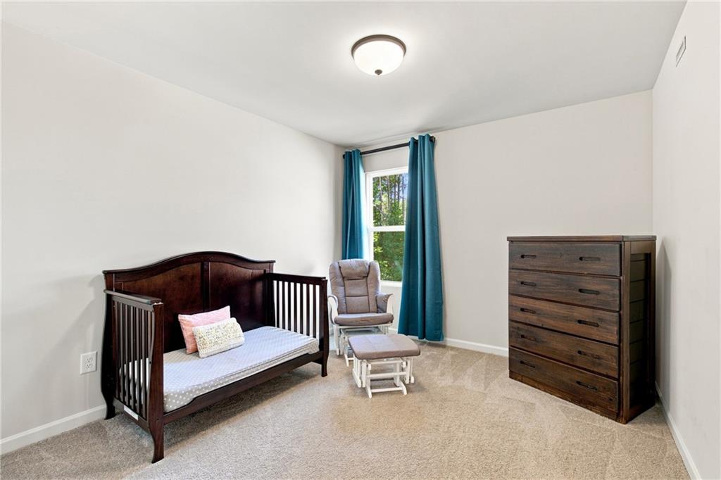 136 Ledgemont Way Property Photo 35