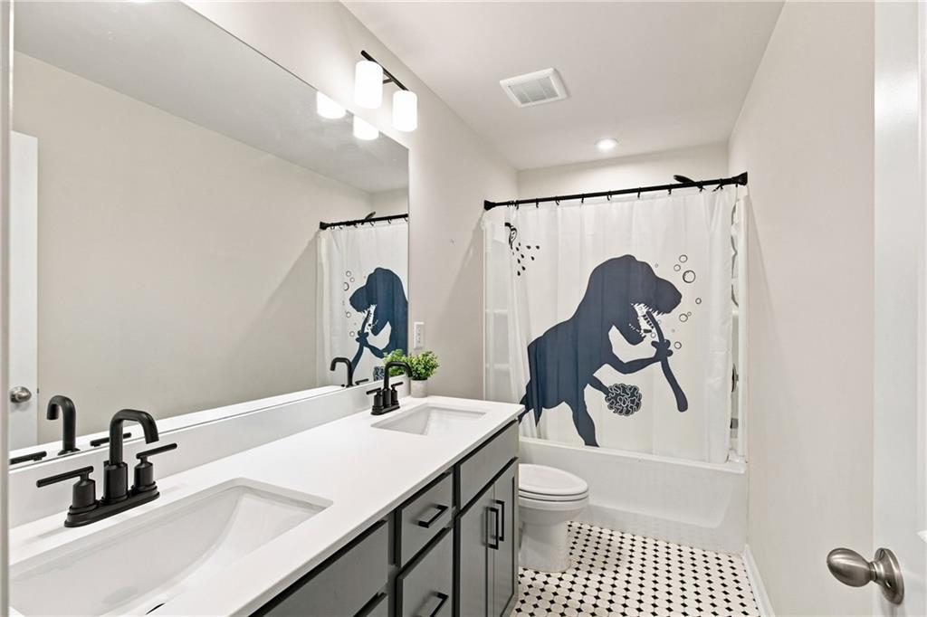 136 Ledgemont Way Property Photo 37