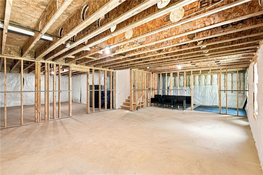 136 Ledgemont Way Property Photo 43