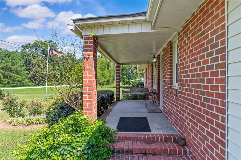 2342 Washington Highway Property Photo 4