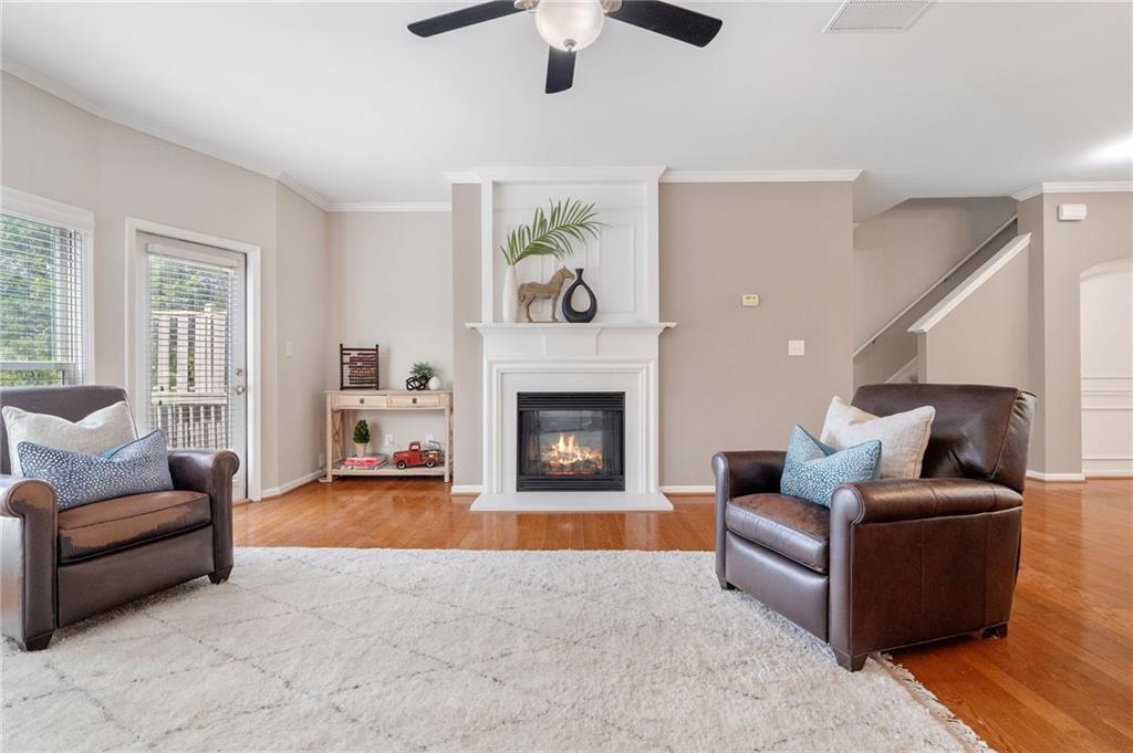 378 Suwanee Avenue Property Photo 7