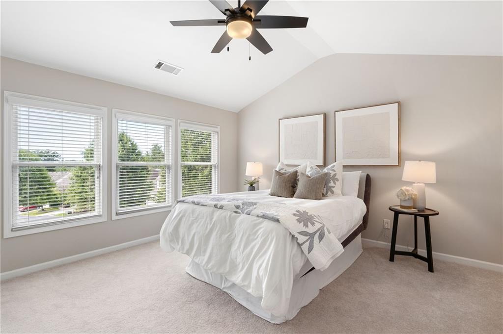 378 Suwanee Avenue Property Photo 13