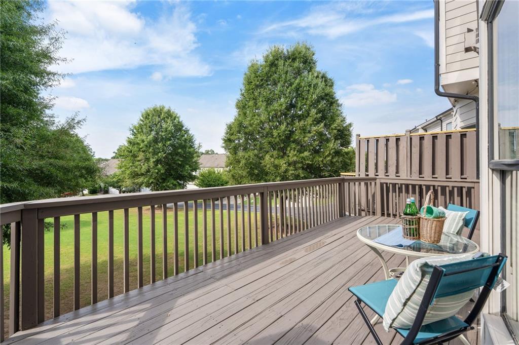 378 Suwanee Avenue Property Photo 19