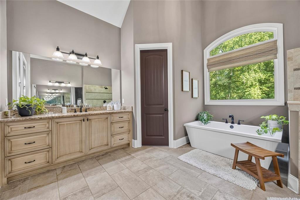 416 St Ives Walk Property Photo 24