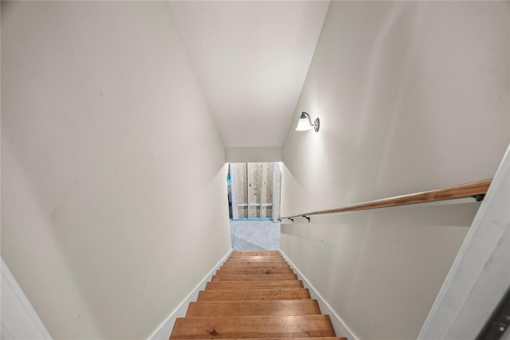 416 St Ives Walk Property Photo 71