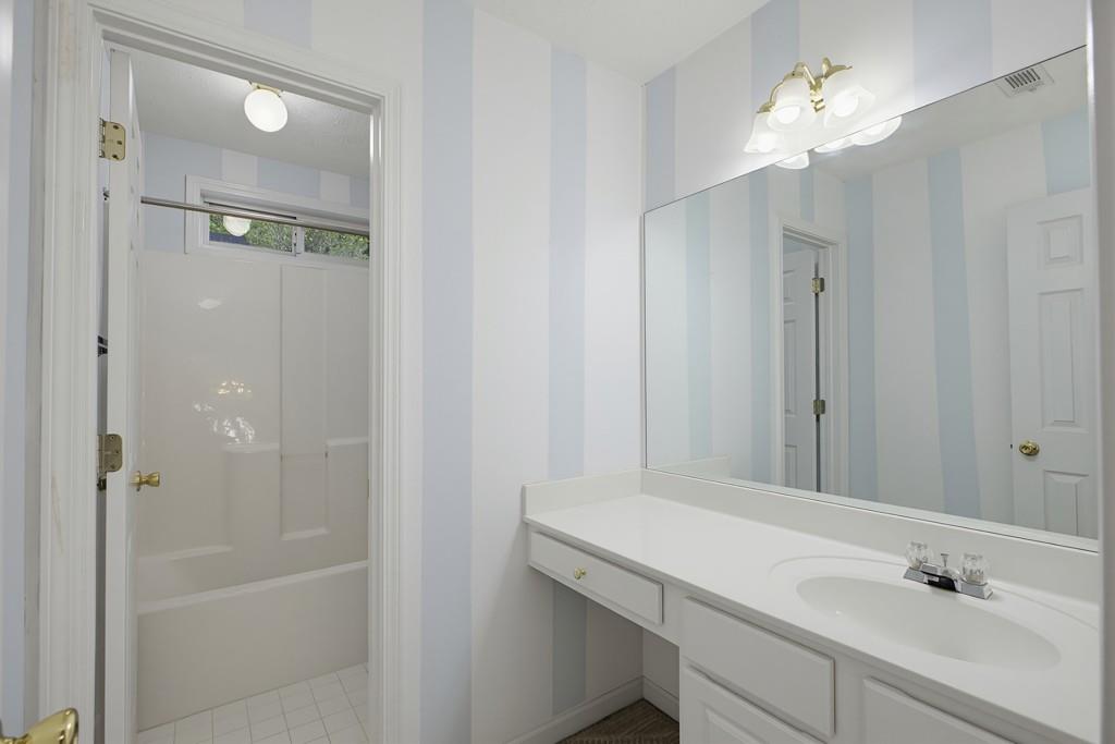 110 Brookstone Crest Property Photo 18