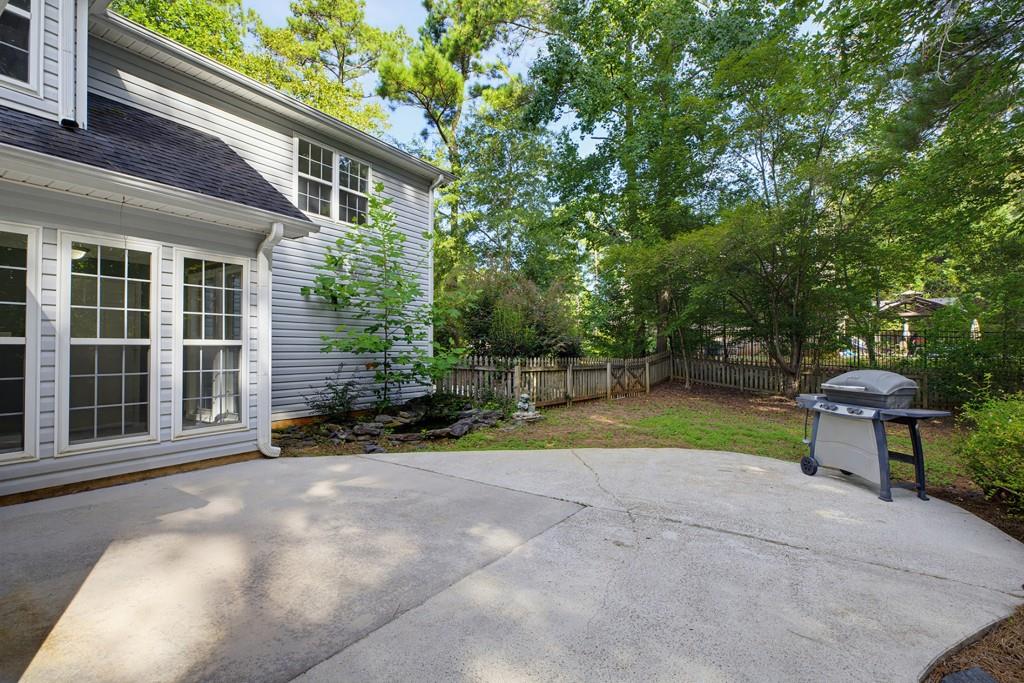110 Brookstone Crest Property Photo 23