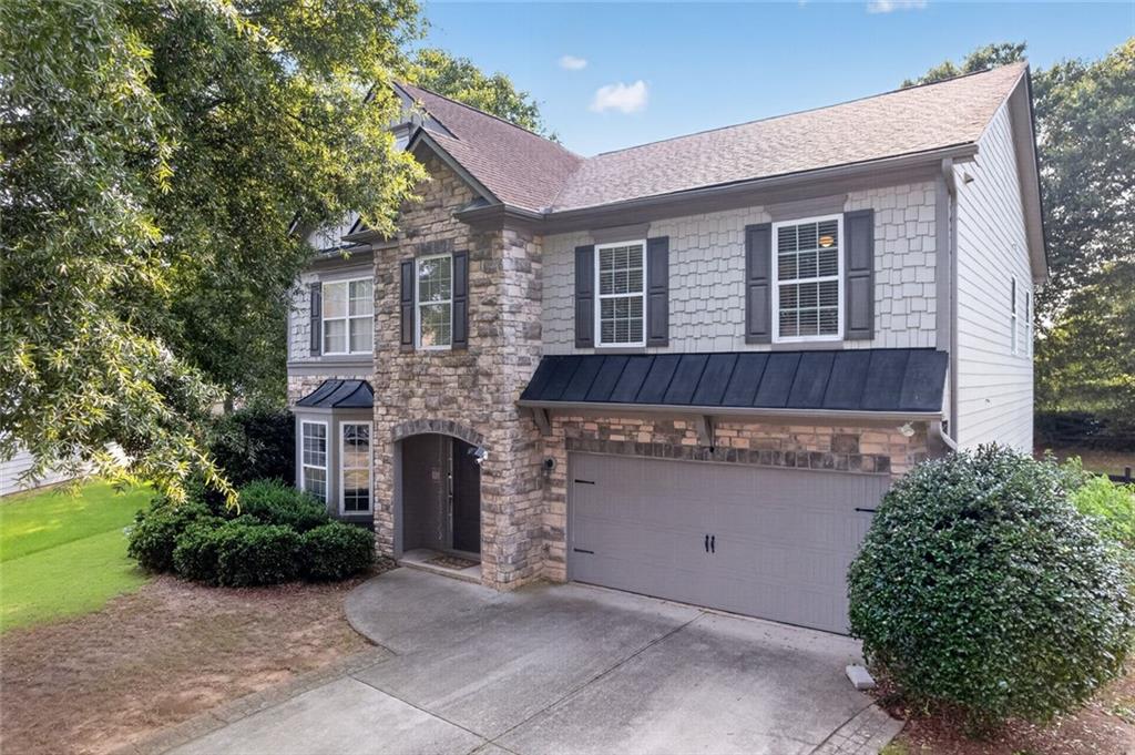 5040 Fieldstone View Circle Property Photo 1
