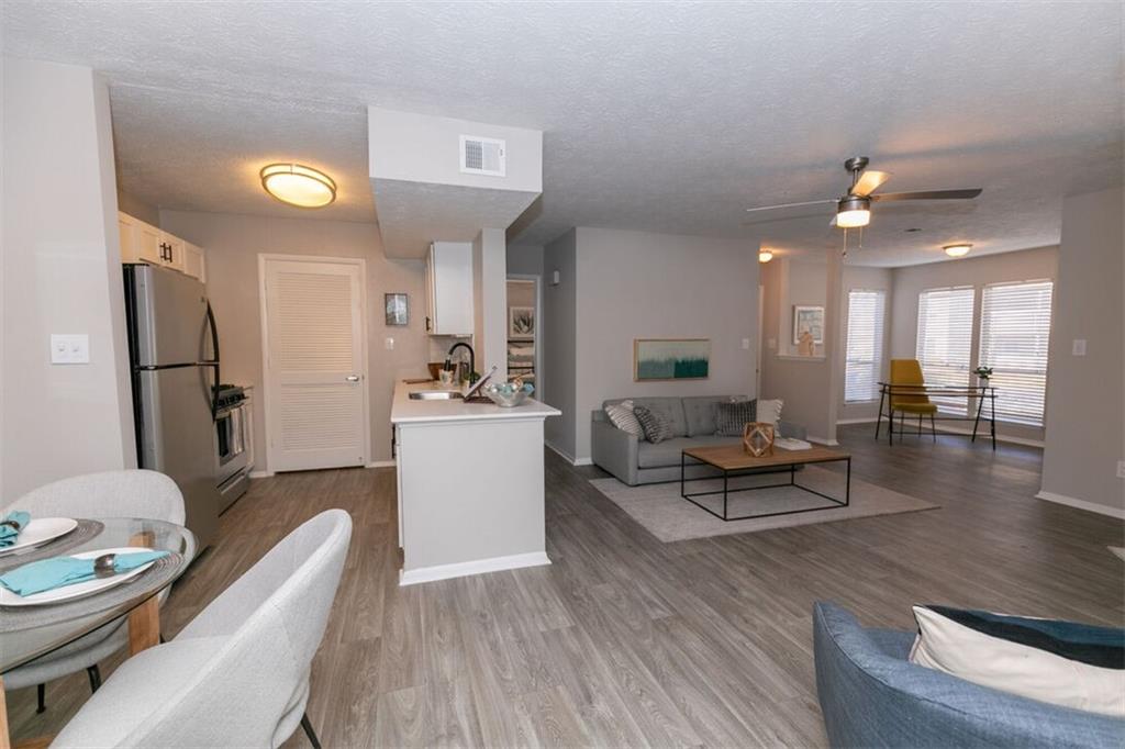 820 Canton Road Unit 01-210 Property Photo 2