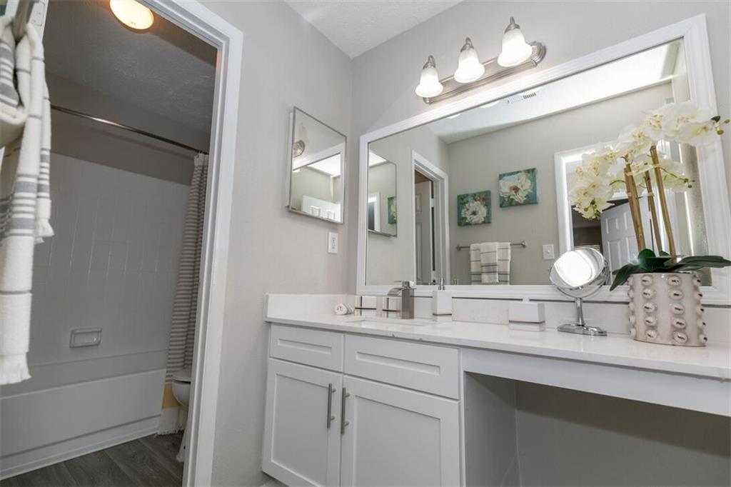 820 Canton Road Unit 01-210 Property Photo 8