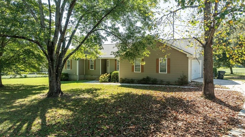 358 Roscoe Davis Road