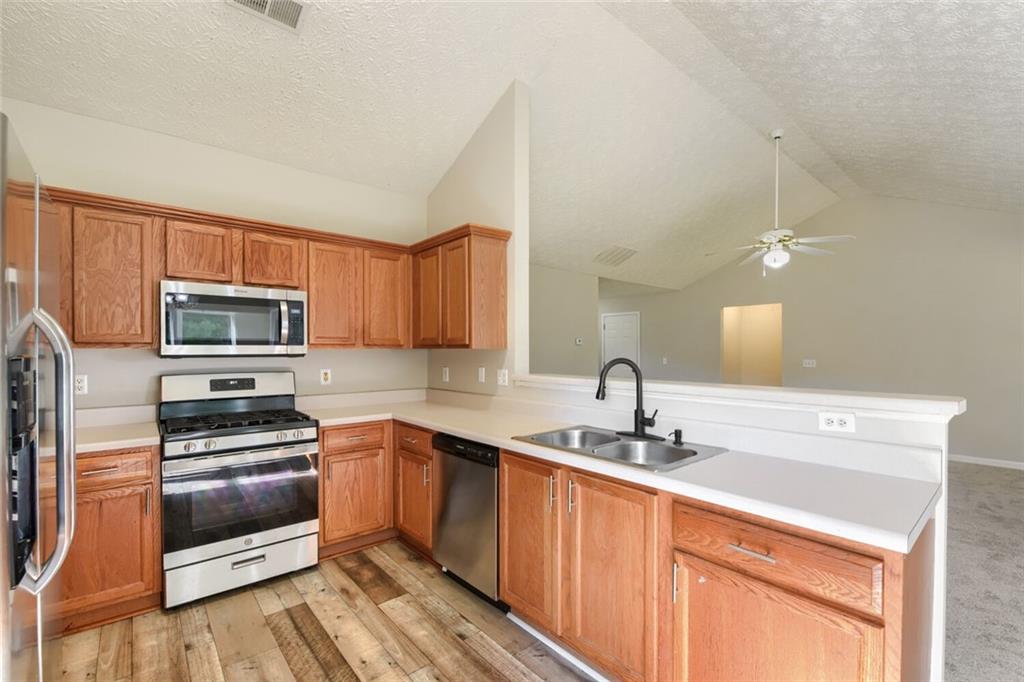 606 Mayfern Trace Property Photo 6