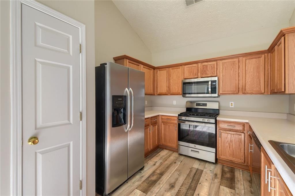 606 Mayfern Trace Property Photo 7