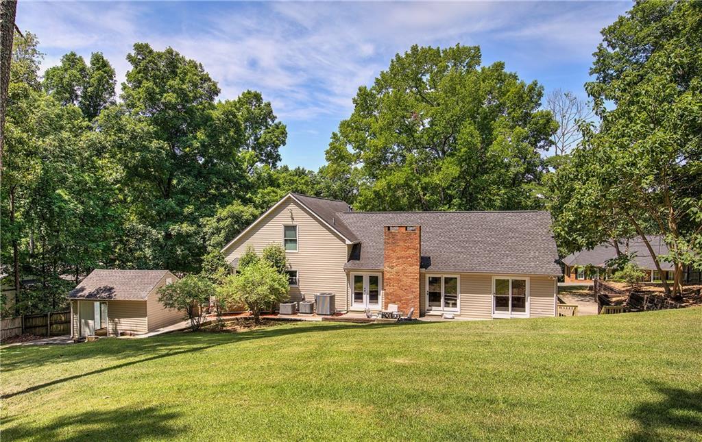 224 Shadowood Drive Se Property Photo 5