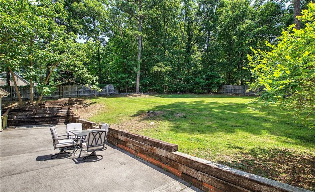 224 Shadowood Drive Se Property Photo 7